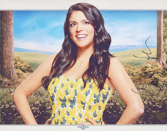 Cecily Strong Signed 8x10 Photo