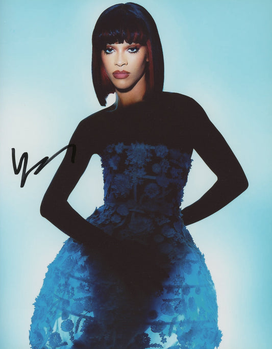 Yasmin Finney Signed 8x10 Photo