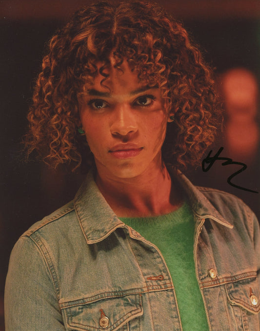 Yasmin Finney Signed 8x10 Photo