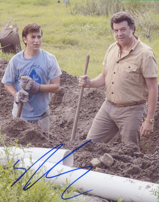 Skyler Gisondo Signed 8x10 Photo