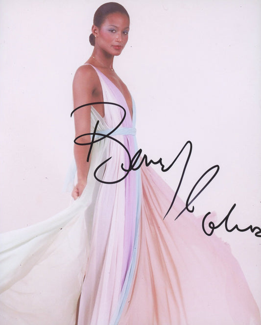 Beverly Johnson Signed 8x10 Photo