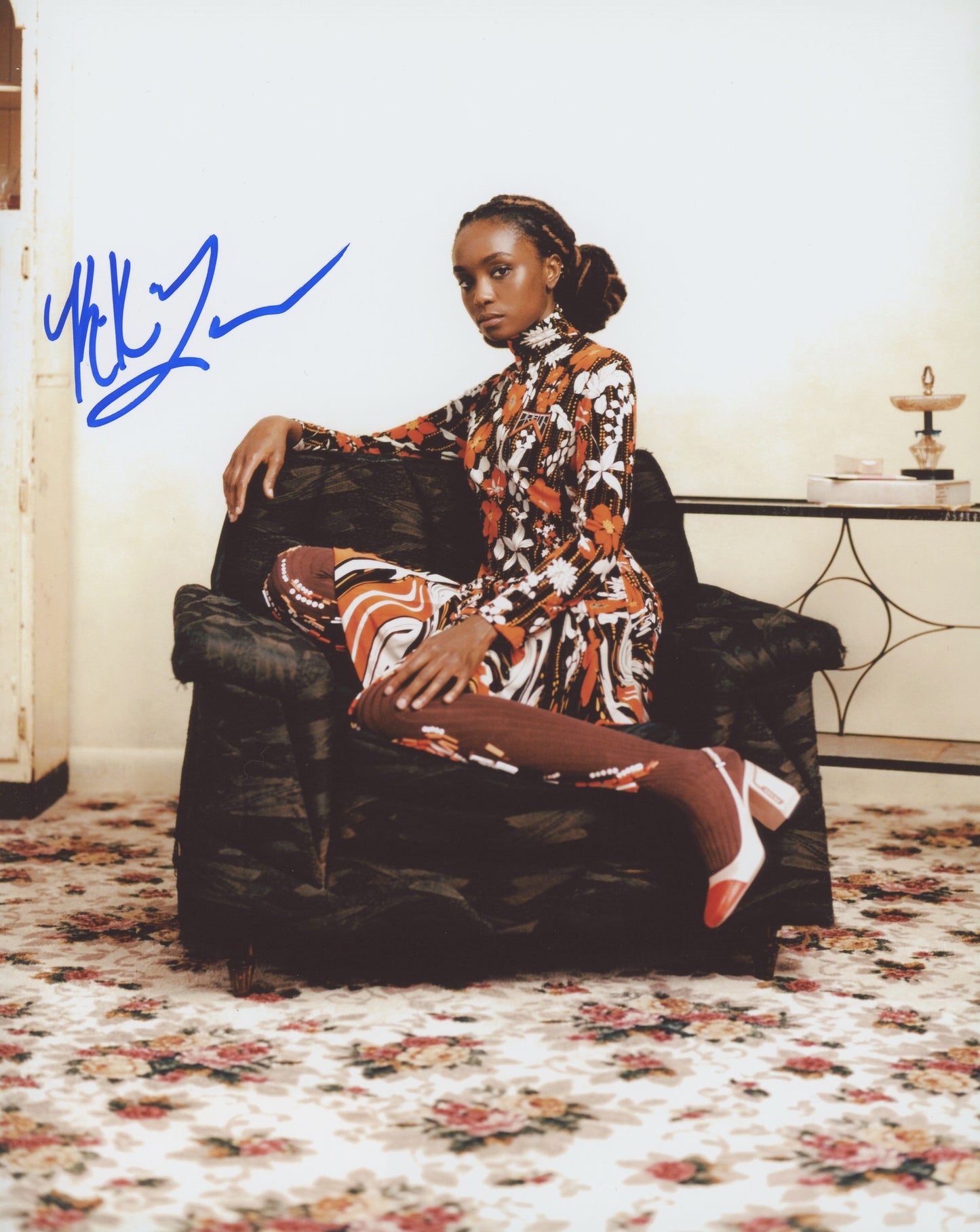 KiKi Layne Signed 8x10 Photo