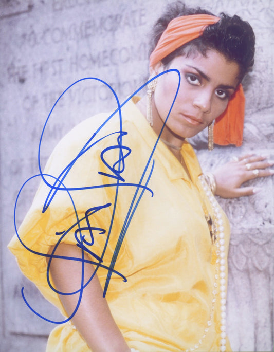 Lisa Lisa Signed 8x10 Photo