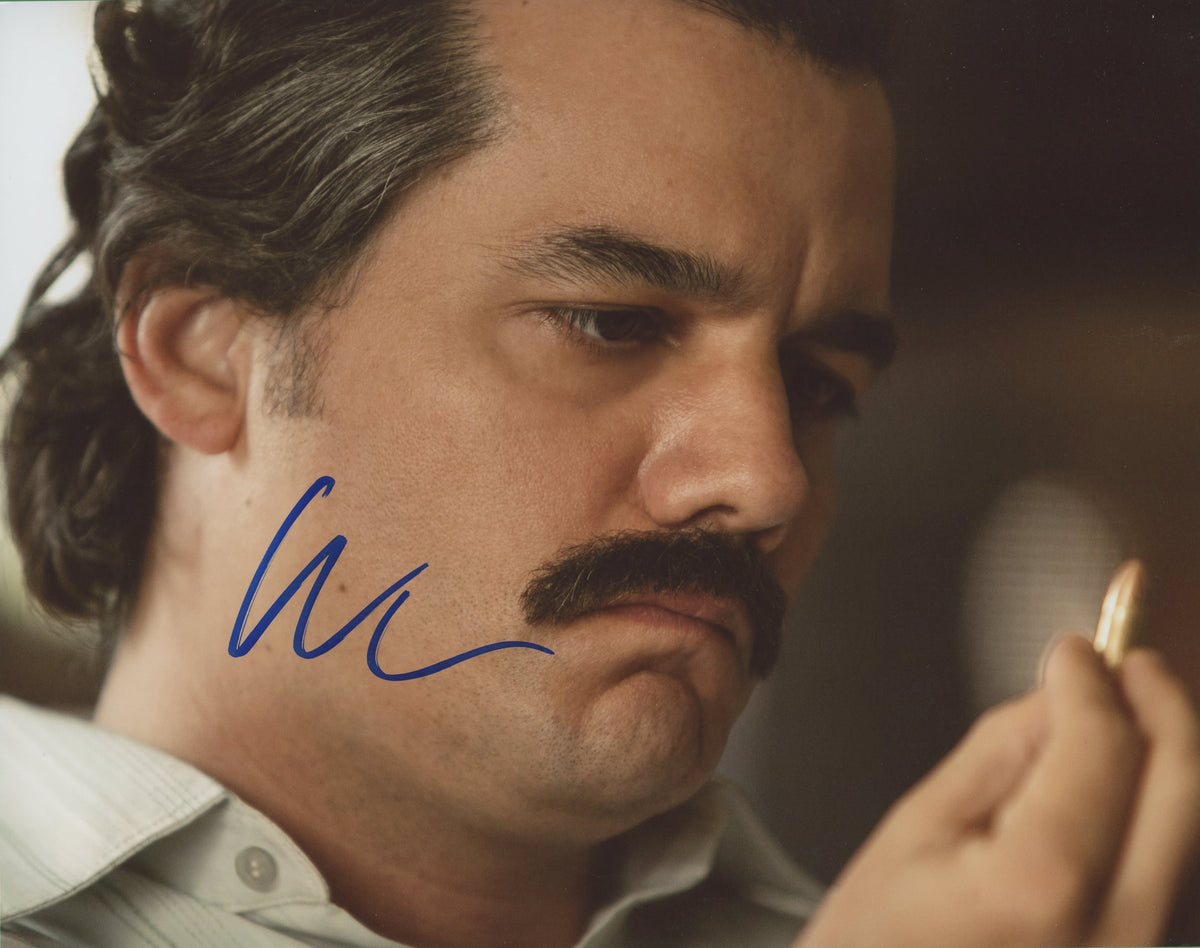 Wagner Moura Signed 8x10 Photo