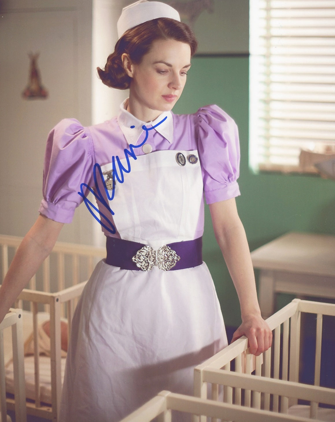 Jessica Raine Figure Jessica Raine Signed 8x10 Photo – TopPix Autographs