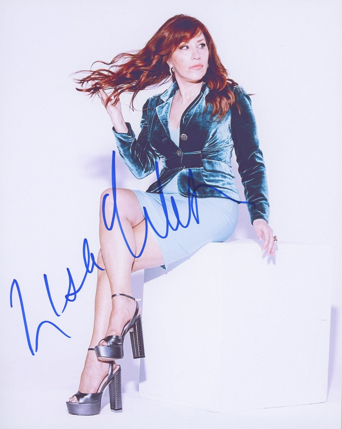 Lisa Ann Walter Signed 8x10 Photo - Video Proof