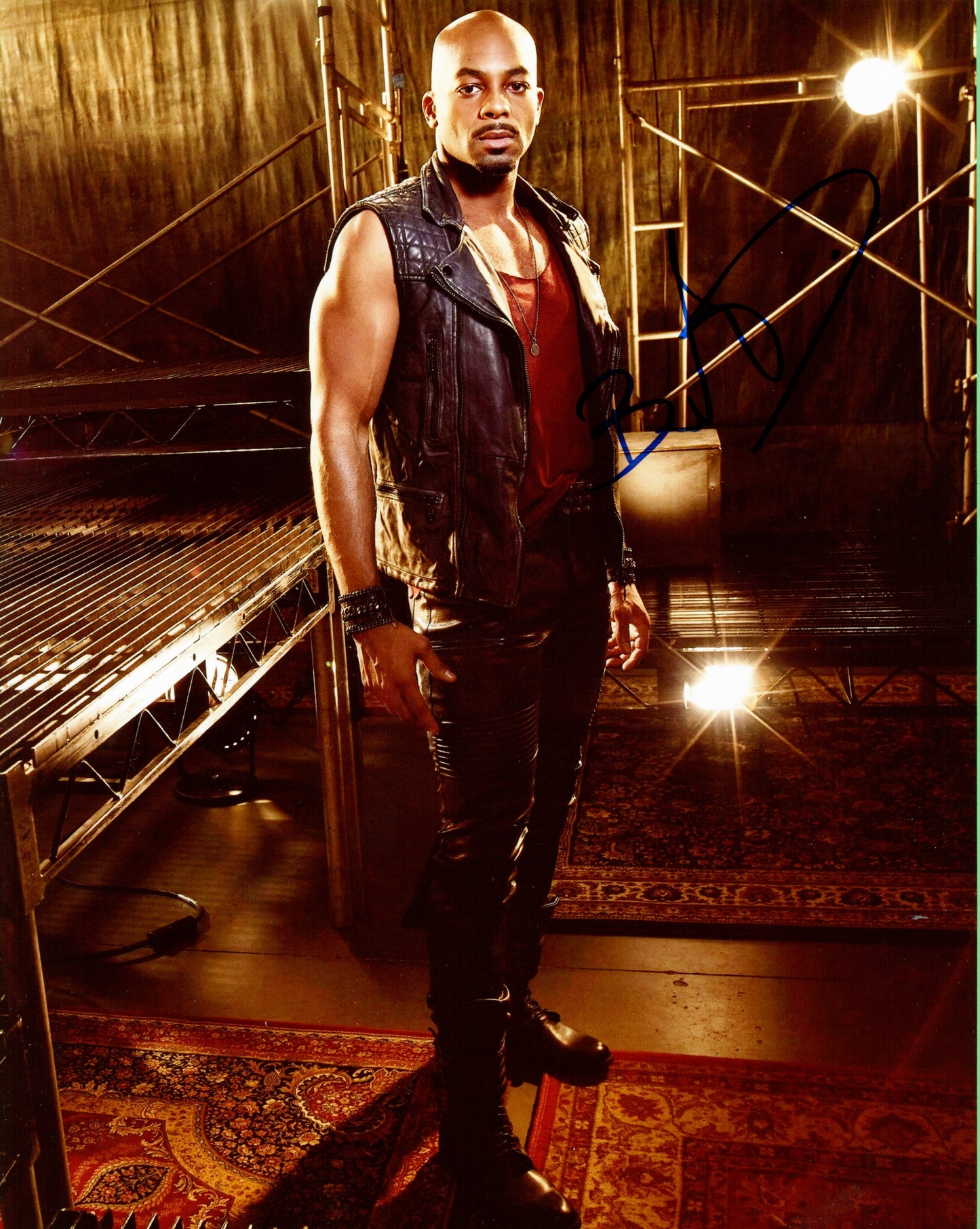 Brandon Victor Dixon Signed 8x10 Photo