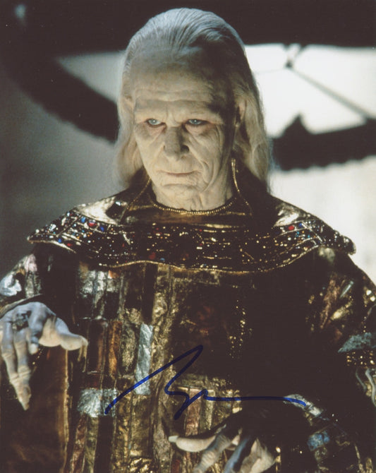 Gary Oldman Signed 8x10 Photo