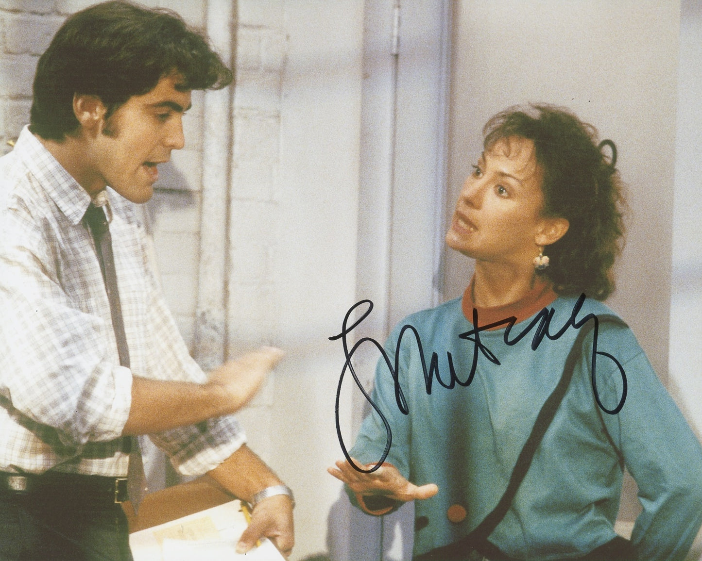 Laurie Metcalf Signed 8x10 Photo - Video Proof