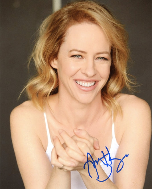 Amy Hargreaves Signed 8x10 Photo - Video Proof