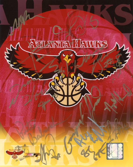 Atlanta Hawks Signed 8x10 Photo