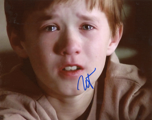 Haley Joel Osment Signed 8x10 Photo