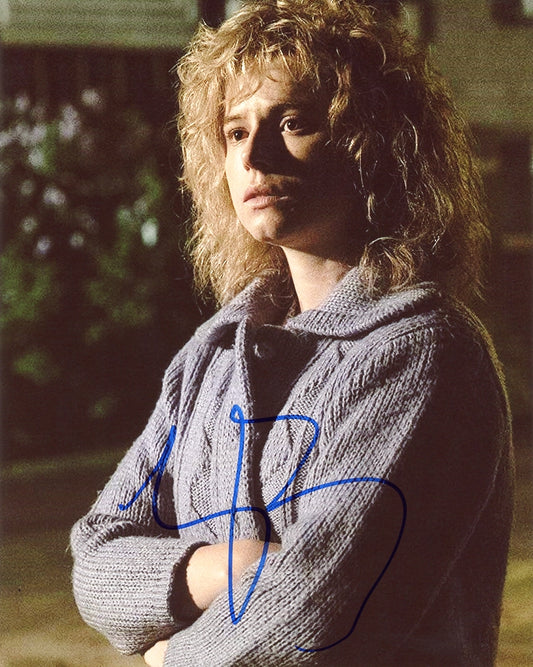 Jessie Buckley Signed 8x10 Photo