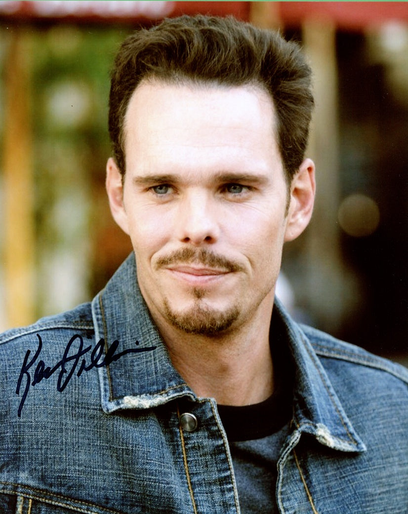 Kevin Dillon Signed 8x10 Photo - Proof