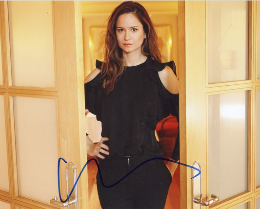 Katherine Waterston Signed 8x10 Photo