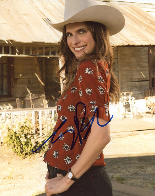 Lake Bell Signed 8x10 Photo