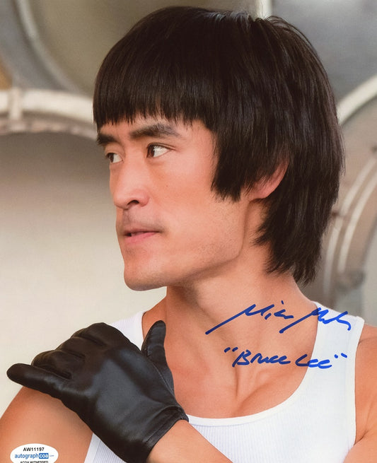 Mike Moh Signed 8x10 Photo - Proof