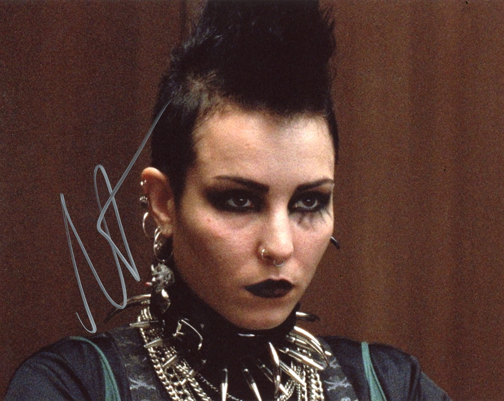 Noomi Rapace Signed 8x10 Photo - Video Proof