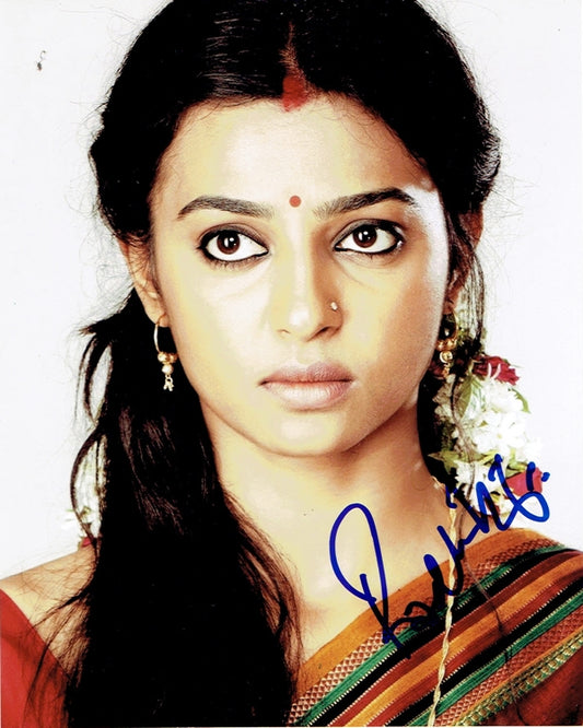 Radhika Apte Signed 8x10 Photo