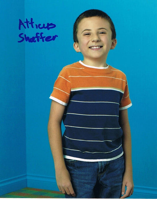 Atticus Shaffer Signed 8x10 Photo - Video Proof